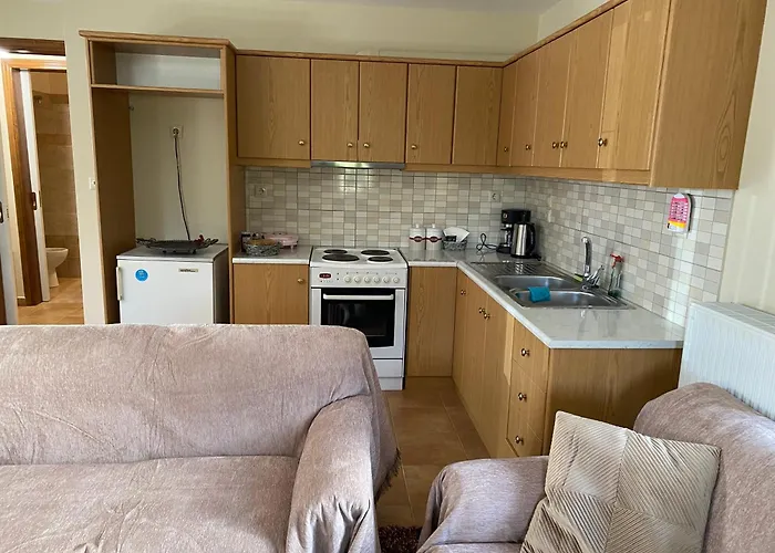 Apartman Karyatida